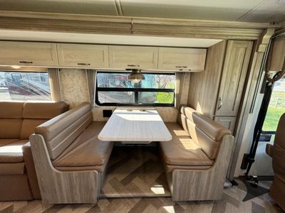 2023 Winnebago Adventure - Photo 14