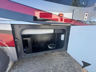 2023 Winnebago Adventure - Photo 9