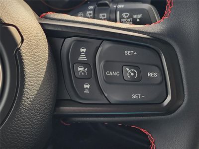 2026 Pre-Owned 2024 Jeep Wrangler - Photo 12