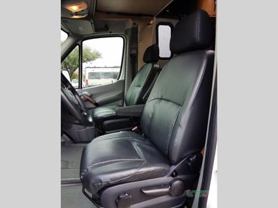2015 Thor Motor Coach Citation — photo 22 view