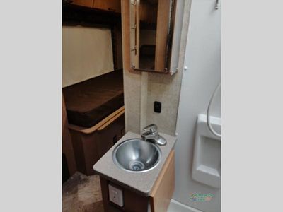 2015 Thor Motor Coach Citation — photo 37 view