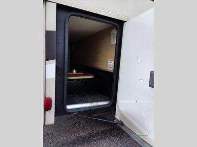 2015 Thor Motor Coach Citation — photo 13 view