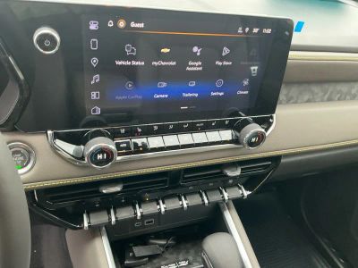 2026 Chevrolet Colorado - Photo 12