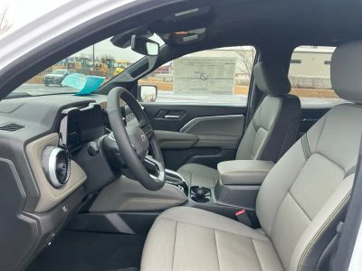 2026 Chevrolet Colorado - Photo 10