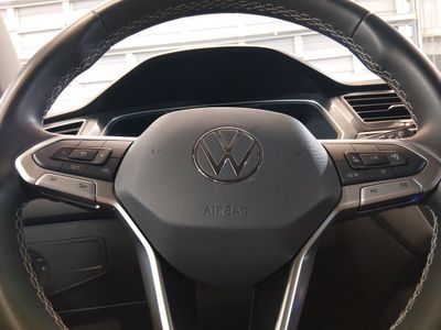 2024 Volkswagen Tiguan - Photo 12