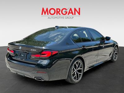 2023 BMW 5 Series — photo 7 view