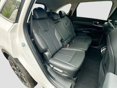 2026 Kia Sorento — photo 27 view