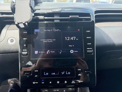 2023 Hyundai Tucson — photo 12 view