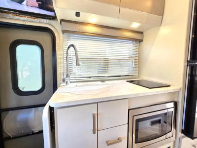 2026 Thor Motor Coach COMPASS GO - Photo 6