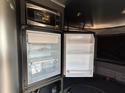 2026 Airstream Basecamp - Photo 9