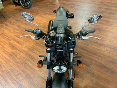 2025 Indian Motorcycle Scout Sixty Bobber Black Metallic - Photo 13
