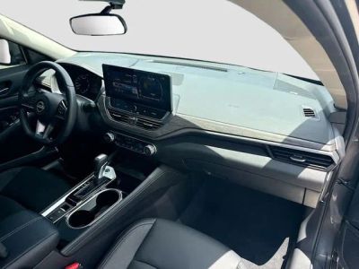 2024 Nissan Altima — photo 13 view