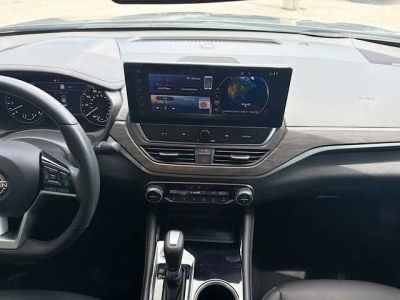 2024 Nissan Altima — photo 18 view