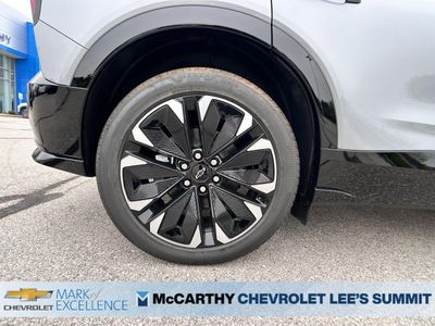2026 Chevrolet Blazer EV — photo 10 view