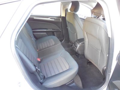2019 Ford Fusion Hybrid - Photo 12