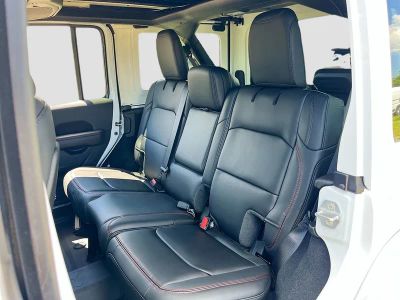 2026 Jeep Wrangler — photo 24 view