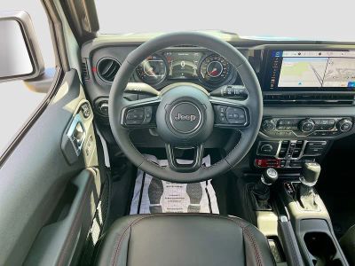2026 Jeep Wrangler — photo 22 view
