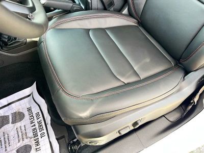 2026 Jeep Wrangler — photo 19 view