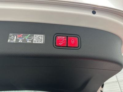 2026 Mercedes-Benz GLC - Photo 25