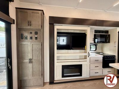 2026 Forest River RV Cherokee Arctic Wolf — photo 21 view