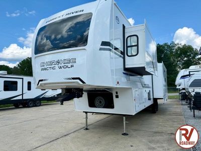 2026 Forest River RV Cherokee Arctic Wolf — photo 8 view