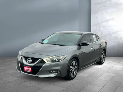 2016 Nissan Maxima — front three-quarter view