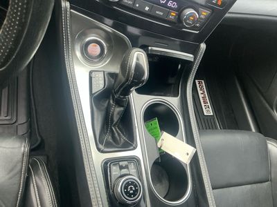 2016 Nissan Maxima — photo 12 view