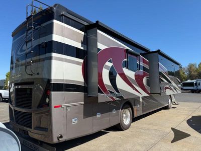 2022 Tiffin Motorhomes Phaeton — detail view