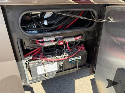 2022 Tiffin Motorhomes Phaeton — photo 11 view