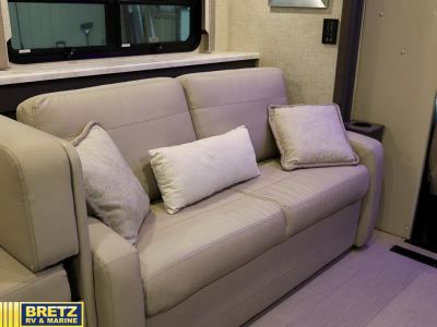 2023 Thor Motor Coach Inception - Photo 6