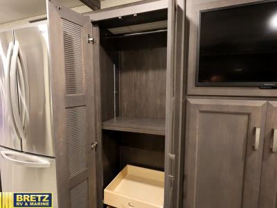 2023 Thor Motor Coach Inception - Photo 15