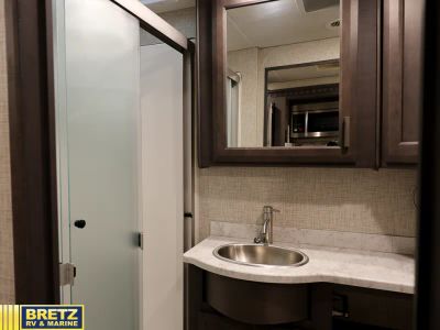 2023 Thor Motor Coach Inception - Photo 12