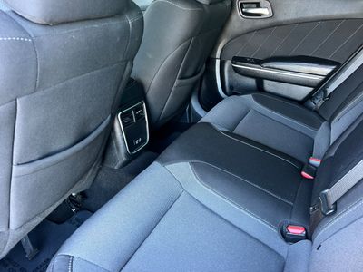 2020 Dodge Charger - Photo 4