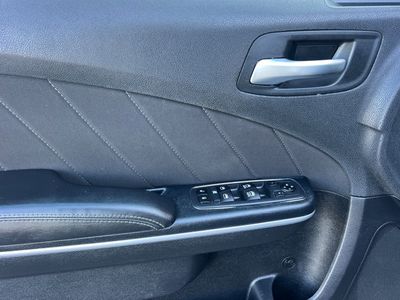 2020 Dodge Charger - Photo 12