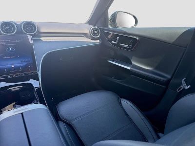 2025 Mercedes-Benz C-Class — photo 19 view