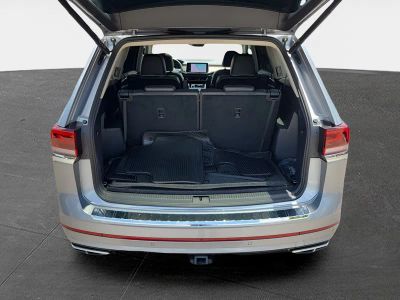 2024 Volkswagen Atlas — photo 10 view