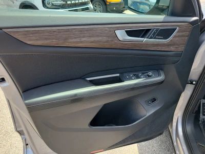 2024 Volkswagen Atlas — photo 15 view