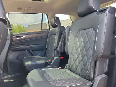 2024 Volkswagen Atlas — photo 11 view