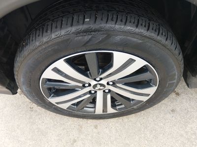 2025 Mitsubishi Outlander Sport — photo 10 view