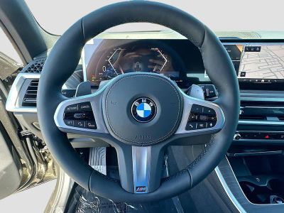 2026 BMW X5 — photo 8 view