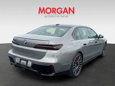 2026 BMW 7 Series — engine compartment view