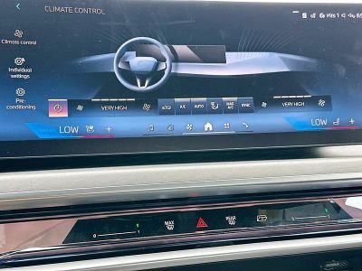 2026 BMW 7 Series — photo 13 view
