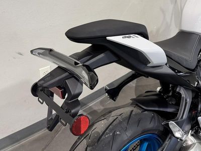 2026 CFMOTO 675SS - Photo 10