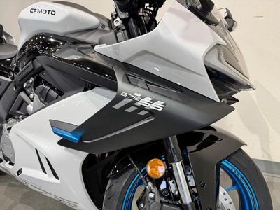 2026 CFMOTO 675SS - Photo 14