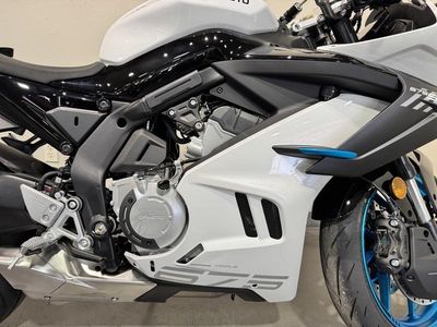 2026 CFMOTO 675SS - Photo 13