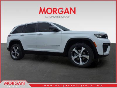 2026 Jeep Grand Cherokee Limited in White/off-white — front three-quarter view