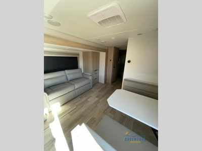 2025 Winnebago Minnie — interior view