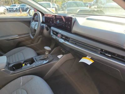 2025 Kia K4 — photo 29 view