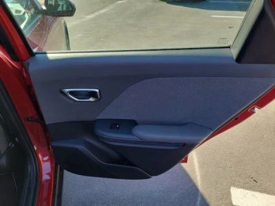 2025 Kia K4 — photo 28 view