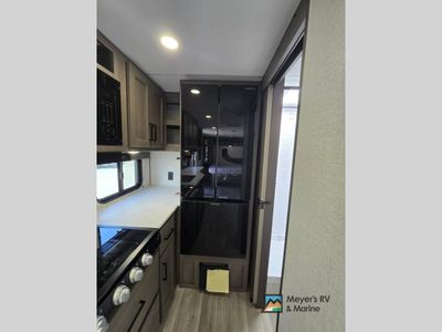 2026 Grand Design Transcend Xplor - Photo 13